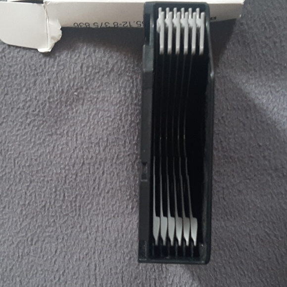 BMW Disc Magazine 6 CD Changer - Picture 3 of 3
